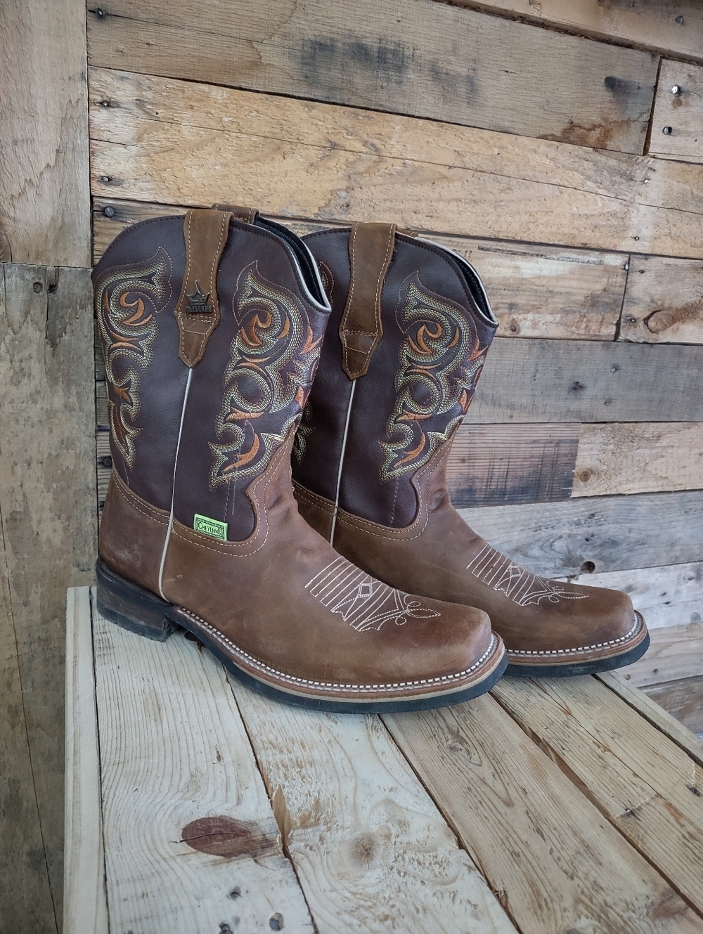 Cheyenne Brown Leather Cowboy Boots Made In Mexico